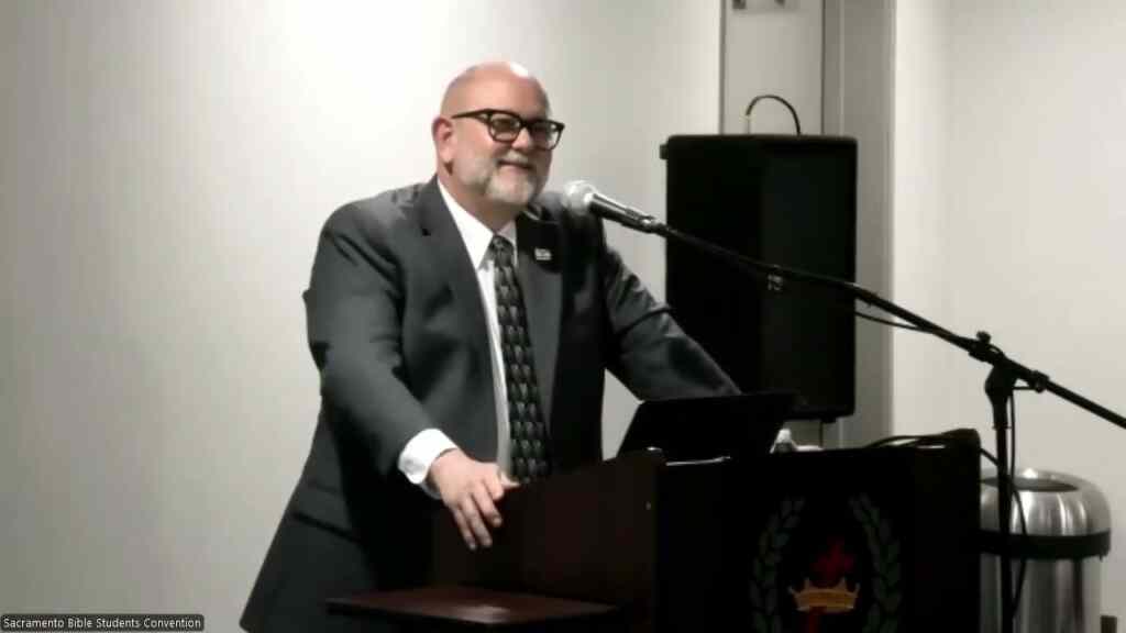 The Weaver The Altar and the Mountain